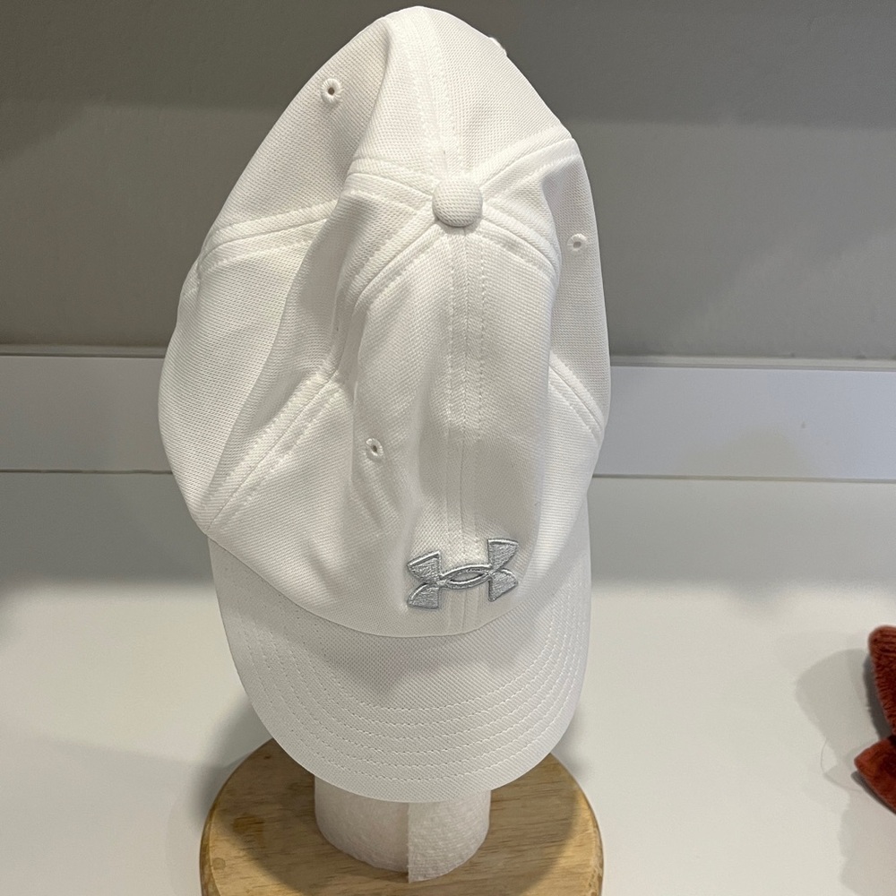 Under Armour white womens cap